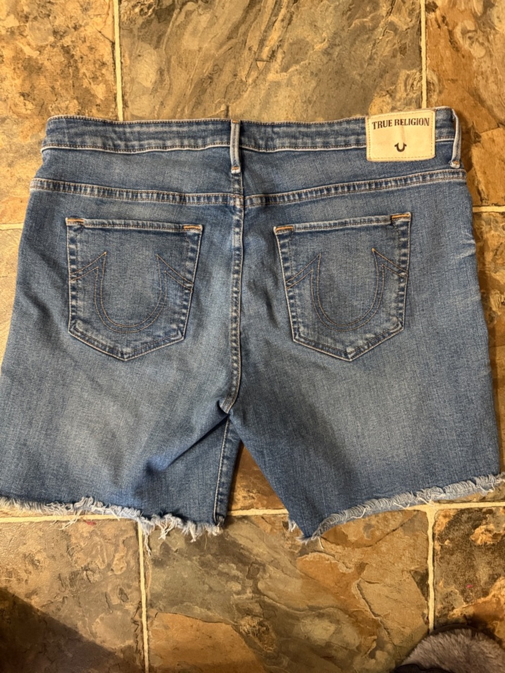 True Religion Light Wash Denim  Shorts - Picture 3 of 3